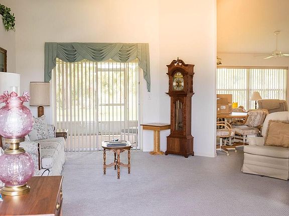 5th image of 855 51st Ave