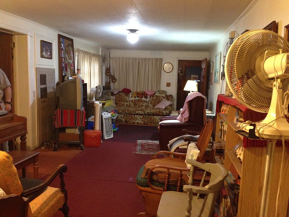 2nd image of 315 S 8th Ave