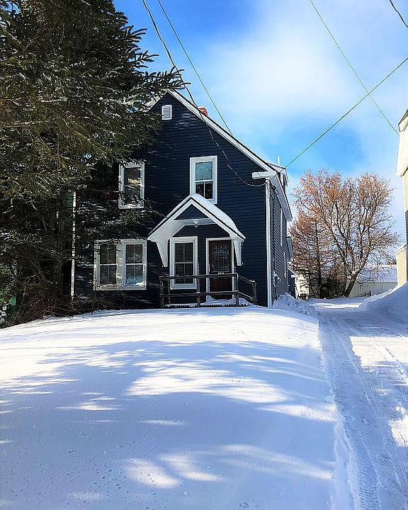 1st image of 18 Florence Ave