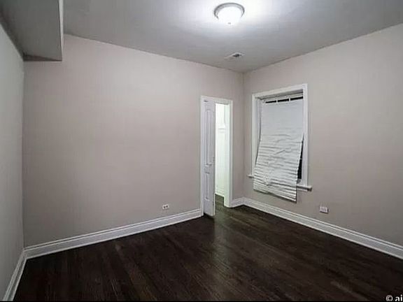 3rd image of 7748 S Cornell Ave Floor 1