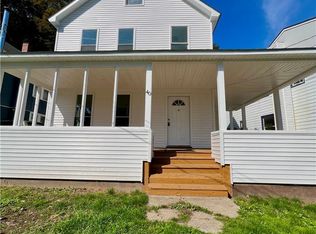 40 Hudson St, Port Jervis, NY 12771