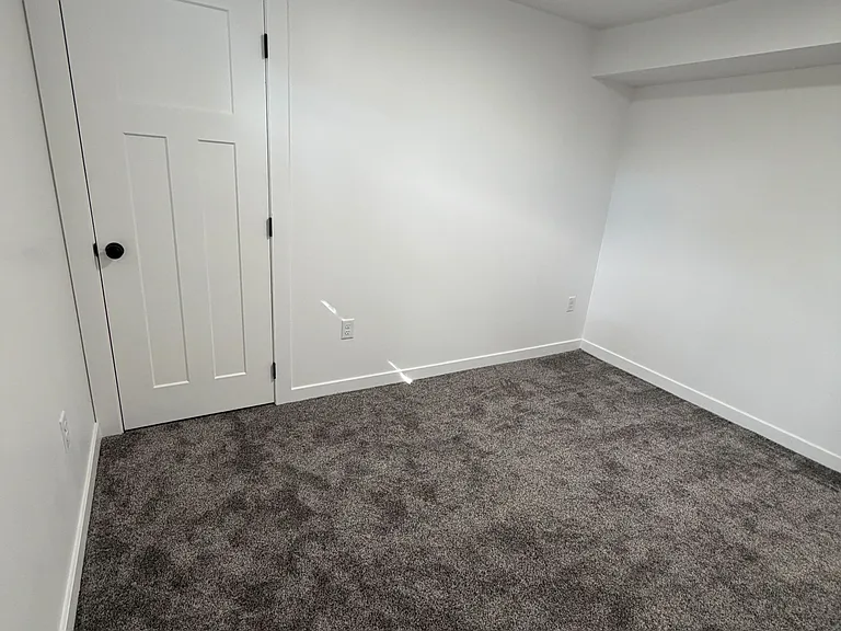 965 Amethyst St — Photo 11