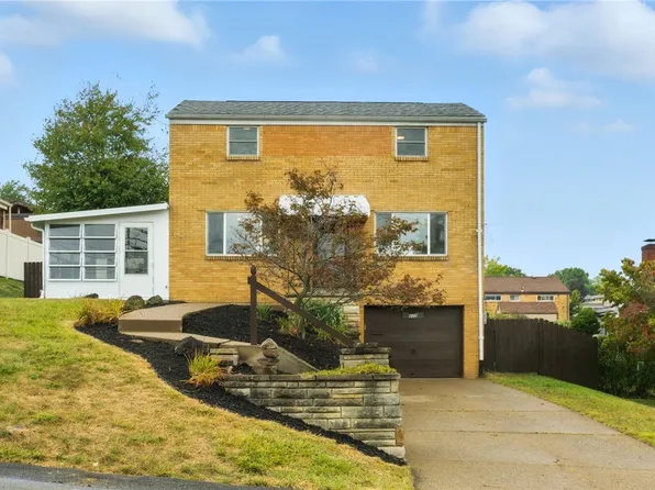 432 Lucy Dr, Pittsburgh, PA 15236