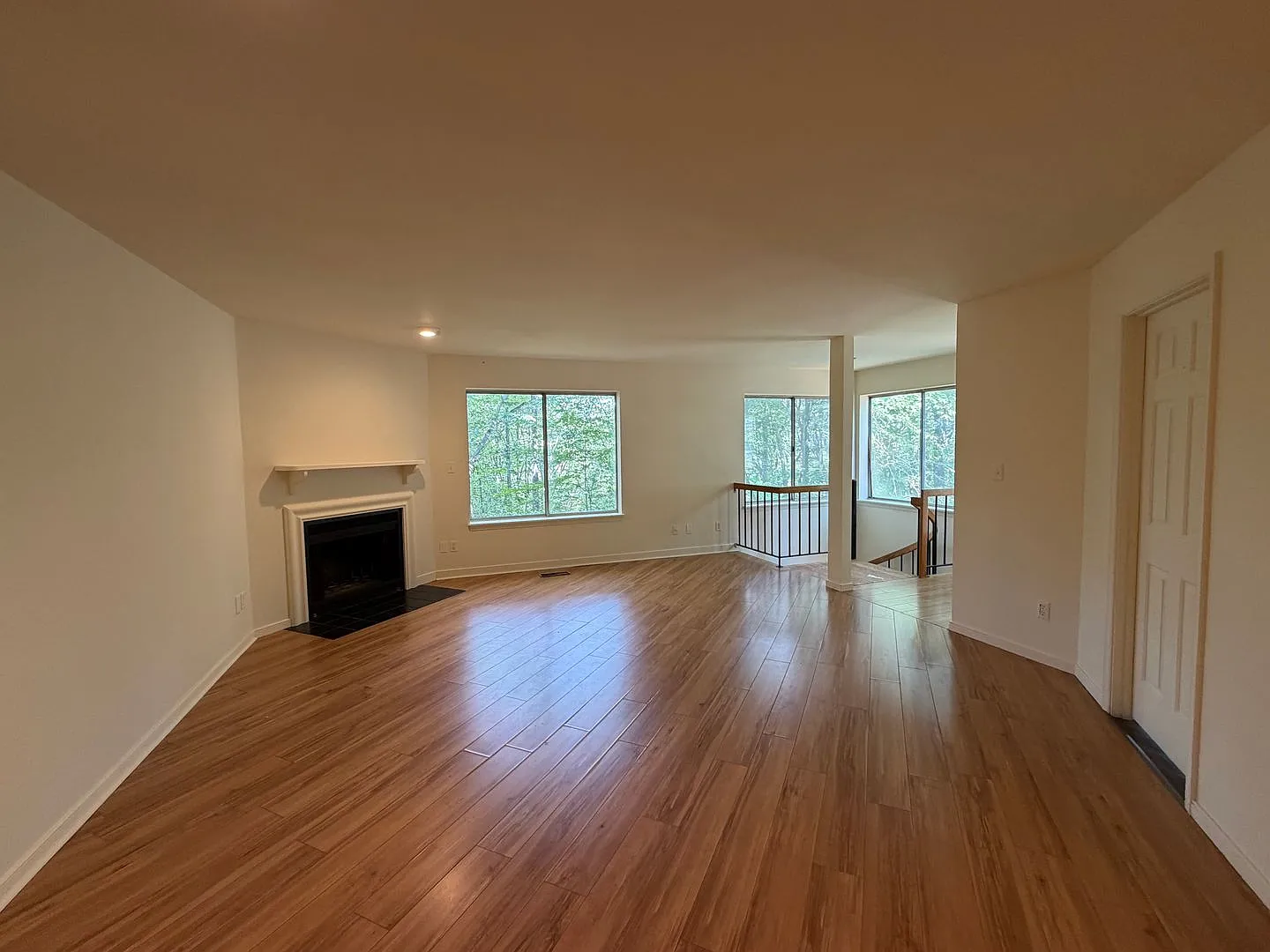 1250 Clifden Green - 3BR/3BA Apartment in River Run! — Photo 4