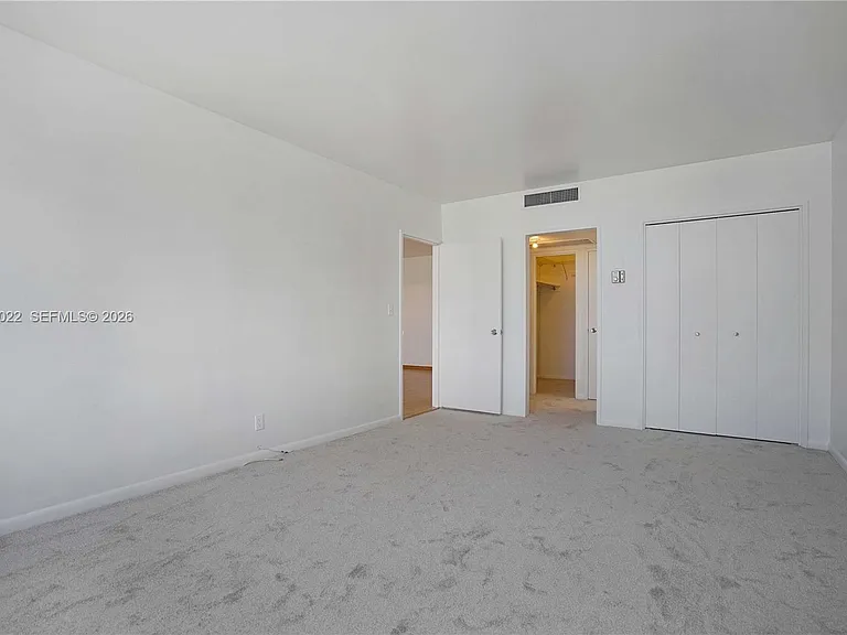 5700 Collins Ave #10C — Photo 13
