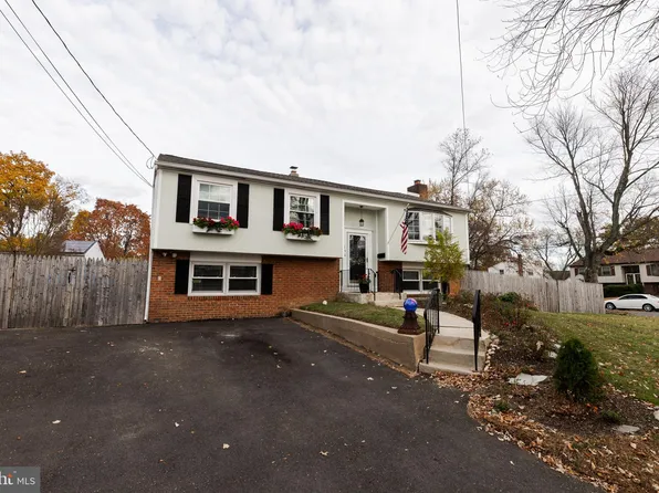 198 Buchanan Ave, Edgewater Park, NJ 08010