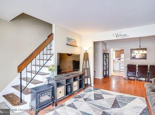 37 Primrose Ln, Brick, NJ 08724