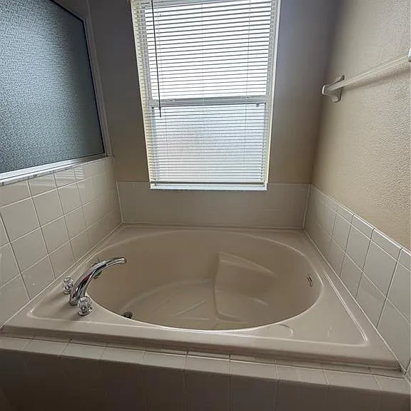 567 Hummingbird Ct — Photo 15