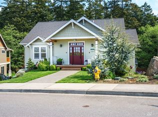 3966 Rock Ridge Pkwy, Anacortes, WA 98221