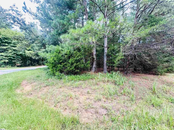 (undisclosed Address), Laurens, SC 29360