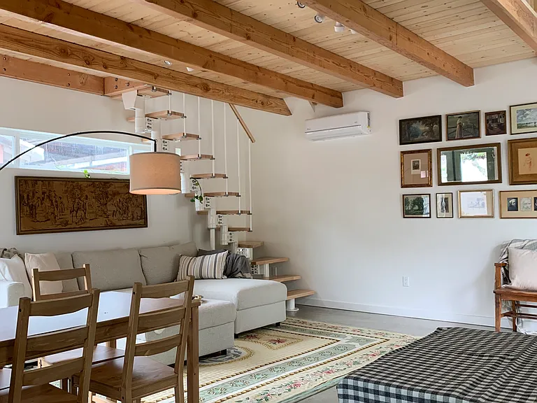 2819 N Coolidge Ave — Photo 8
