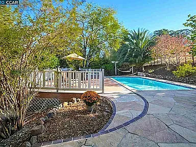 2411 Warren Ln #B — Photo 14