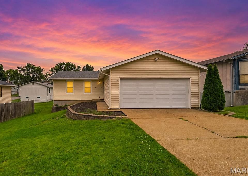 1st image of 2654 Elm Dr
