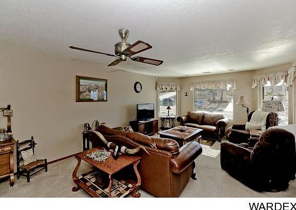 4th image of 2585 Beverly Glen Dr