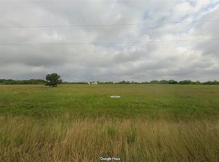 814 Chuckwagon Trl, Angleton, TX 77515