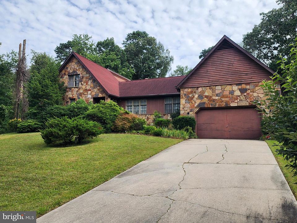 1st image of 1377 Teaberry Ln E