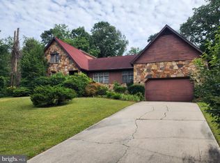 1377 Teaberry Ln E, Severn, MD 21144