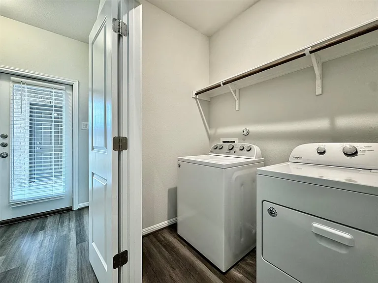 5701 Pleasanton Pkwy — Photo 26