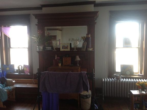 5th image of 319 Green Ln #2
