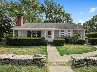 18 Pound Hill Rd, North Smithfield, RI 02896