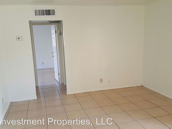 5th image of 940 W Monterosa St #B