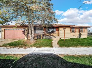 802 N Rensselaer St, Griffith, IN 46319