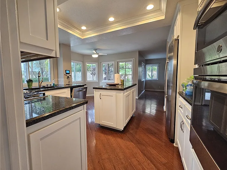 15781 Sleepy Oak Rd — Photo 6