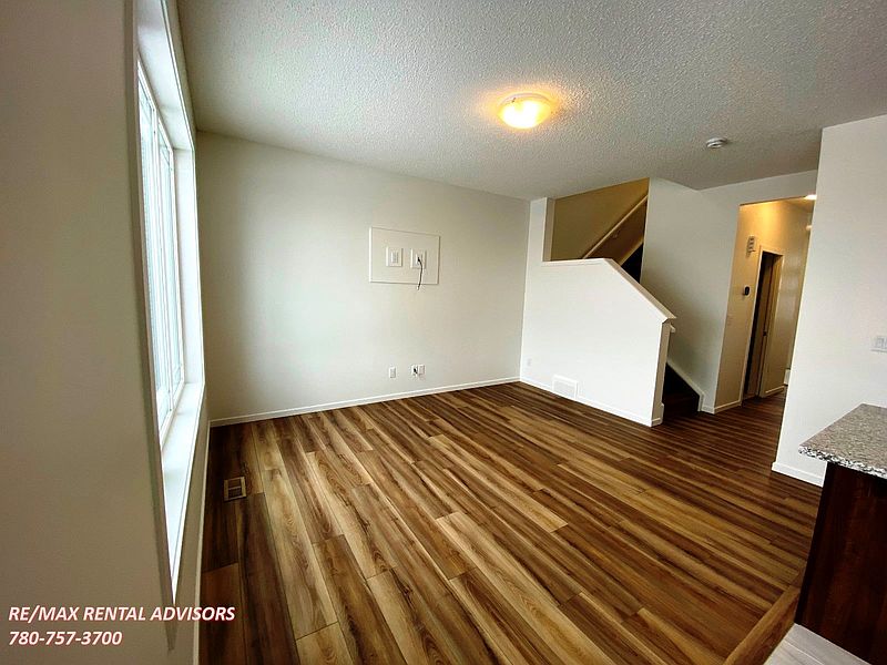 Edmonton House for rent - 3 Bedrooms — photo 8