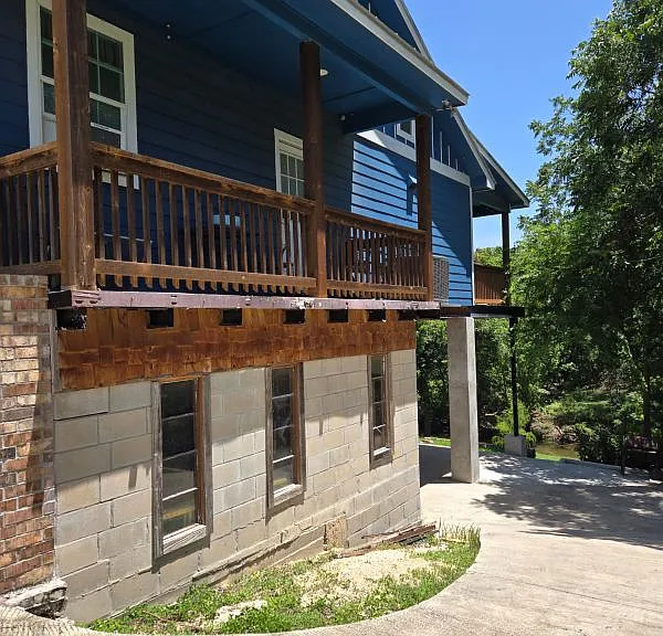623 Creek Dr — Photo 4