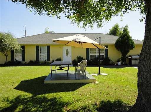 3rd image of 266 Riverview Dr