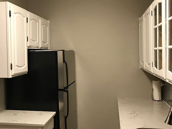 3rd image of 21306 75th Ave APT 3K