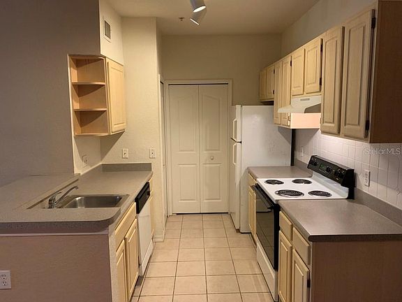 3rd image of 2513 Maitland Crossing Way APT 14109