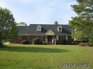 105 Squire Dr, Winterville, NC 28590