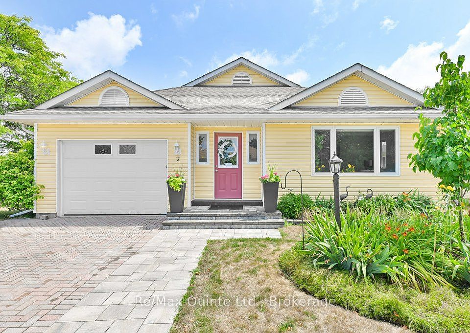 1st image of 2 Heritage Dr