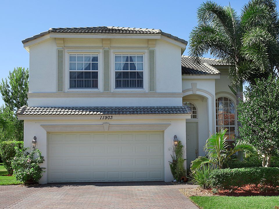 1st image of 11903 SW Knightsbridge Ln