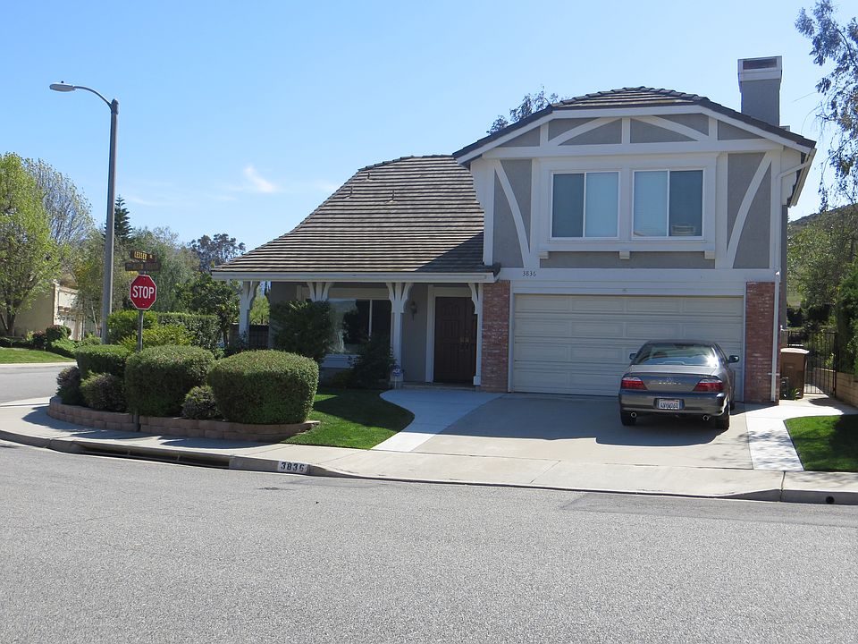 2nd image of 3836 Calle Alta Vis