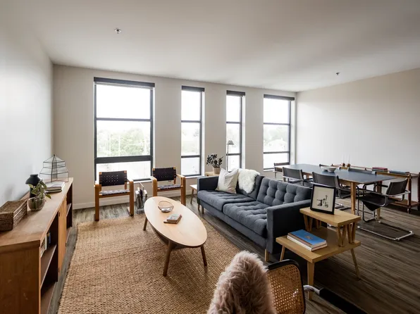 Parker Durand, 8001 Kercheval Ave #330, Detroit, MI 48214