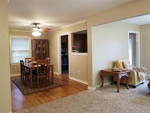 2nd image of 210 NE Avondale Ave
