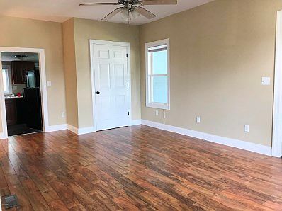 C98729A0-9923-4B44-9F41-4408B7F24A37