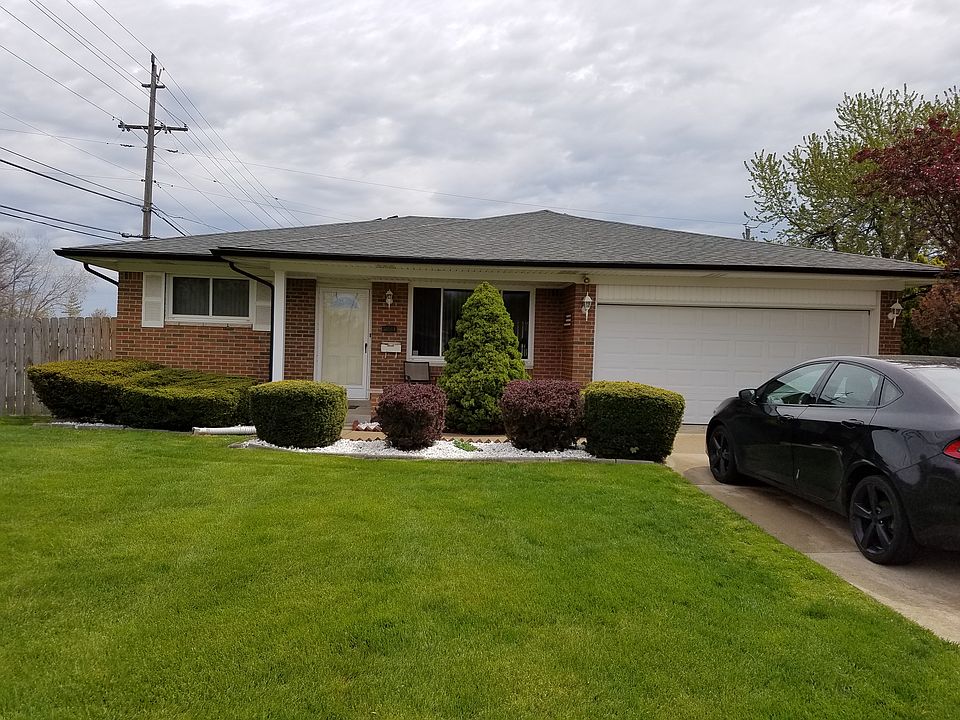 1st image of 36884 Manning Ct