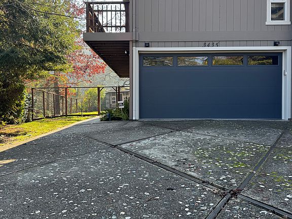 Driveway Assigned Parking on Left to Walkway