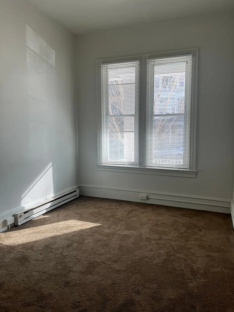 313 W Lemon St. — Photo 3