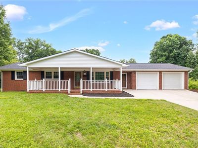 159 Lauten Loop, Madison, NC, 27025