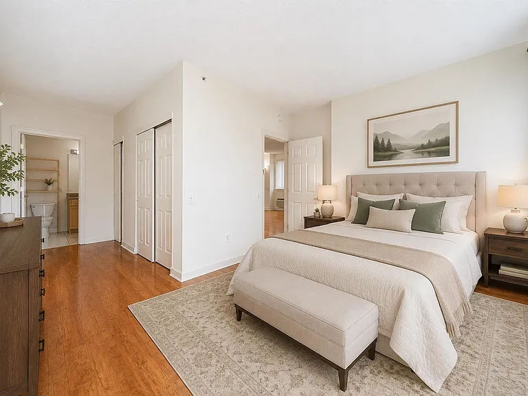 311 Washington St #6A — Photo 8
