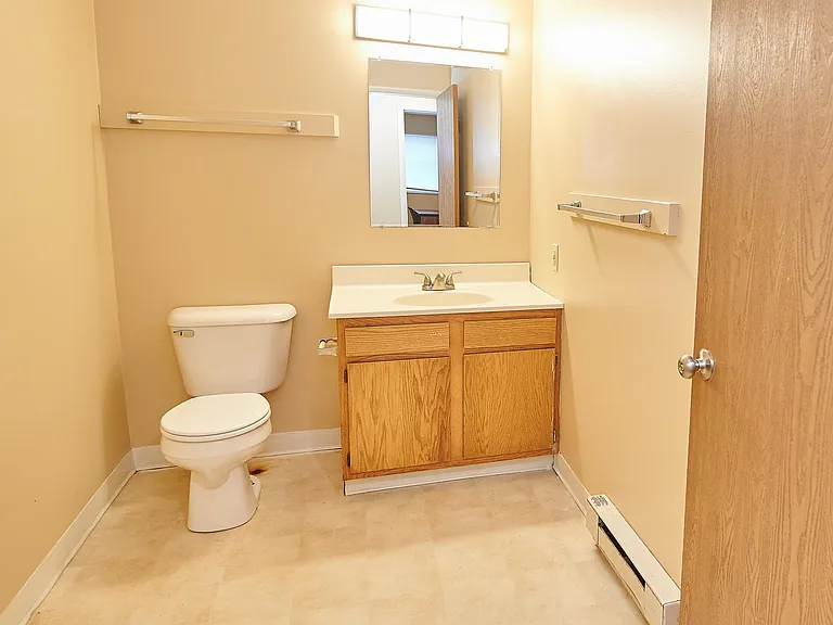 Crimson Hawk Student Housing — Photo 88