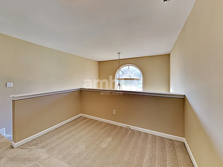 1852 Clear Springs Ln — Photo 11