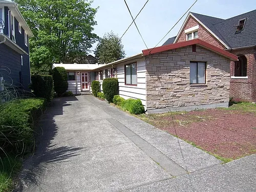 2545 57th Ave SW Photo 1