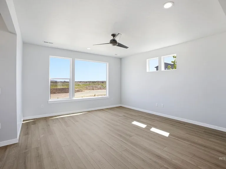 6985 S Harvest Cove Ave — Photo 3