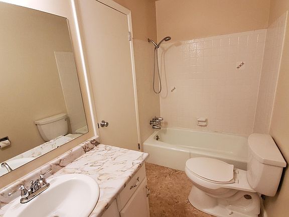 3rd image of 7425 S Rich Way