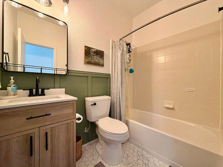 206 Briarwood Dr — Photo 28